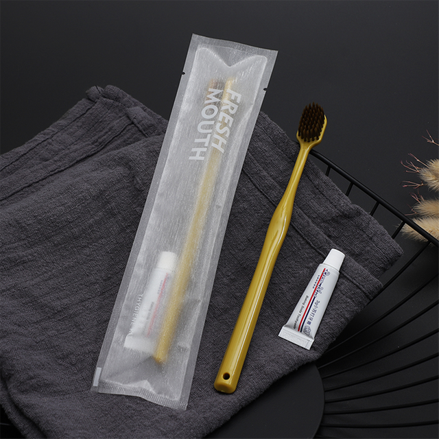 Hotel Disposable Dental Kit Wide-Head PP Toothbrush with 3g Toothpaste
