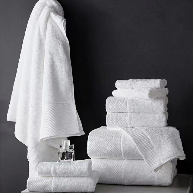 16s Soft Durable Spiral Long-Staple Cotton Bath Towel