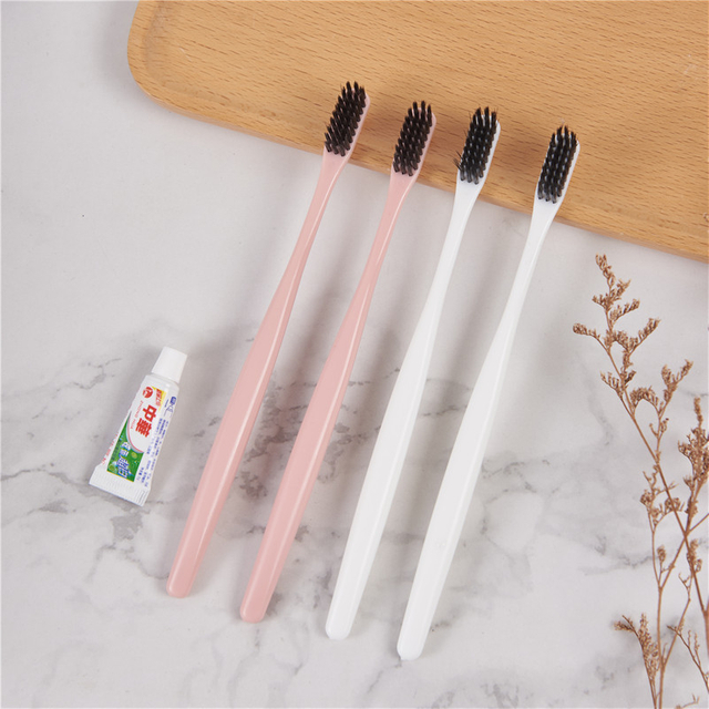 Soft Film Packaging Disposable Toothbrush Set Round Rod Toothbrush Set